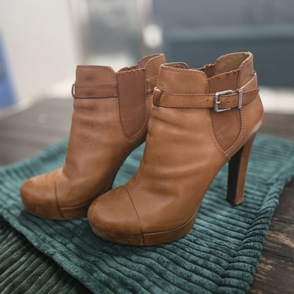 Gianni Bini Tan Leather Ankle Booties